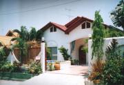 House for rent South Pattaya 3 bedrooms 2 bathrooms  1 storey 35,000 Baht per month