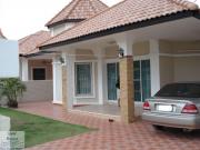 House for rent Thepprasit Rd., 3 bedrooms 2 bathrooms  1 storey 35,000 Baht per month